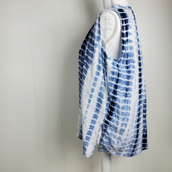 Just Living tye-dye, tie front tank top size small - Picture 2 of 10